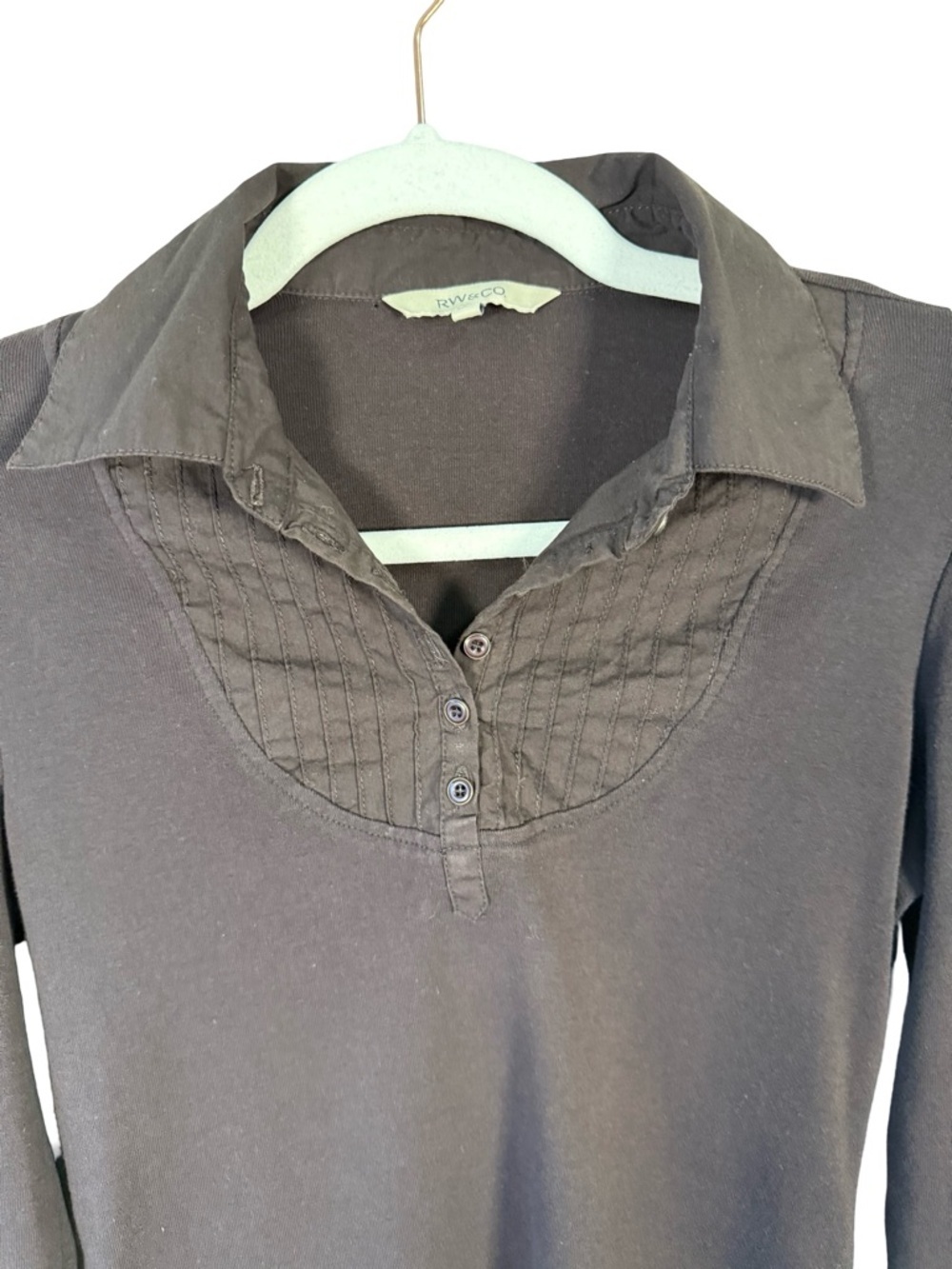 RW&CO. Brown Long Sleeve Polo Top with Pintuck Yoke - Picture 9 of 13